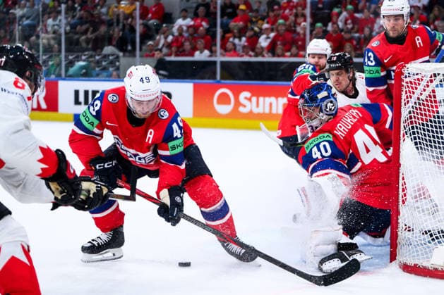 260531 Christian Kasastul and goaltender Henrik Haukeland of Norway during the 2026 IIHF Ice hockey, Eishockey World Championship, WM, Weltmeisterschaft bronze medal game between Canada and Norway on May 31, 2026 in Zürich. Photo: Jesper Zerman BILDBYRAN kod JZ JZ0739 ishockey ice hockey ishockey-vm 2026 vm 2026 iihf world championship kanada canada norge norway bronsmatch bronze medal game bbeng *** 260531 Christian Kasastul and goaltender Henrik Haukeland of Norway during the 2026 IIHF Ice Hockey World Championship bronze medal game between Canada and Norway on May 31, 2026 in Zurich Photo Jesper Zerman BILDBYRAN kod JZ JZ0739 ishockey ice hockey ishockey vm 2026 vm 2026 iihf world championship kanada canada norge norway bronsmatch bronze medal game bbeng  Copyright: JESPERxZERMAN BB260531JZ101