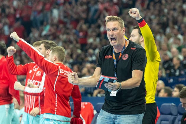 Torwarttrainer Carsten Lichtlein (MT Melsungen) yells during the handball final of the Winamax EHF Finals 2026 between THW Kiel and MT Melsungen at Barclays Arena on May 31, 2026 in Hamburg, Germany. -