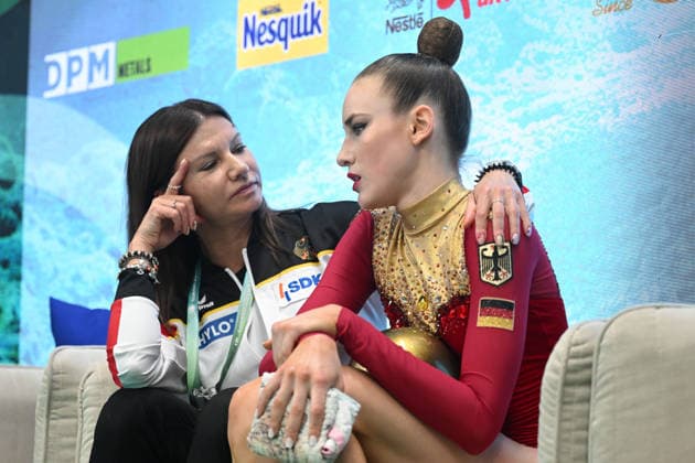 Daria Varfolomeev, GER, with her coach Julia Raskina during all-around final of 2026 European Championships in Varna; 29 05 2026;