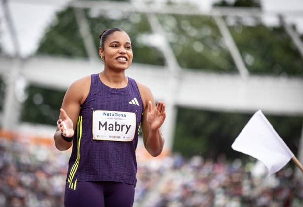 Goldenes Oval; Dresden, 31.05.2026 Freut sich über den Sieg im Kugelstoßen der Frauen: Yemisi Mabry (GER Germany); Leichtathletik-Meeting Goldenes Oval am 31.05.2026 im Heinz-Steyer-Stadion in Dresden (Sachsen). Copyright: xBEAUTIFULxSPORTS R.xSchmittx