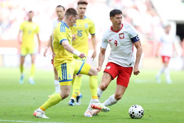 WROCLAW 31.05.2026 MIEDZYNARODOWY MECZ TOWARZYSKI: POLSKA - UKRAINA --- International Friendly, Länderspiel, Nationalmannschaft FOOTBALL MATCH: POLAND - UKRAINE OLEH OCZERETKO ROBERT LEWANDOWSKI FOT. PIOTR KUCZA FOTOPYK NEWSPIX.PL --- newspix.pl POLAND OUT! 