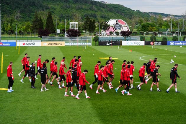 Turkish National Football Team training session ISTANBUL, TURKIYE - MAY 31: Turkish National Football Team head coach Vincenzo Montella, leads the training session ahead of the 2026 FIFA World Cup, WM, Weltmeisterschaft, Fussball at Hasan Dogan National Teams Camp and Training Facilities in Istanbul, Turkiye on May 31, 2026. Hakan Akgun Anadolu Istanbul Turkey. Editorial use only. Please get in touch for any other usage.  Copyright: x2026xAnadoluxHakanxAkgunx