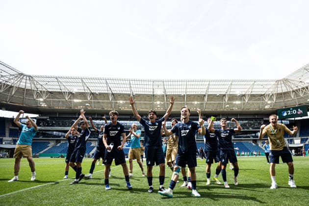 U19-DFB-Nachwuchsliga A, 2025 2026, Finale: TSG Hoffenheim U19 - 1. FC Köln U19; 31.05.2026 TSG 1899 Hoffenheim U19 bejubeln Sieg mit den Fans U19-DFB-Nachwuchsliga A, 2025 2026, Finale: TSG Hoffenheim U19 - 1. FC Köln U19; PreZero Arena, Sinsheim; 31.05.2026 DFB regulations prohibit any use of photographs as image sequences and or quasi video. Copyright: xBEAUTIFULxSPORTS Buriakovx