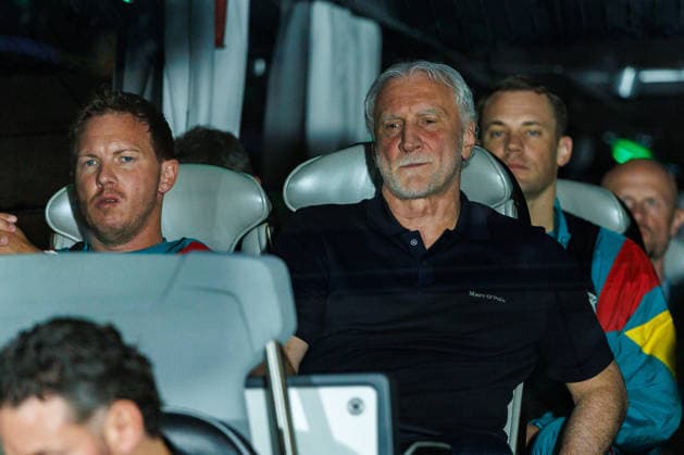 MAINZ, GERMANY - MAY 31: The bus with the German team arrives before the International Friendly, Länderspiel, Nationalmannschaft Germany vs. Finland at MEWA Arena on May 31, 2026 in Mainz, Germany. Front row: national team, Nationalteam Coach Julian Nagelsmann (Germany) and Rudi Völler Rhineland-Palatinate Germany Copyright: xStephanxHahnex