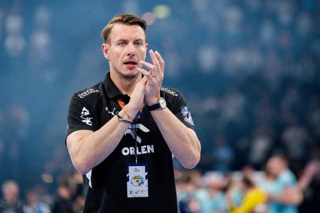 Hamburg, 31.05.2026, Handball, Herren, EHF European League Men 2025 26, Finale, THW Kiel - MT Melsungen Ein enttäuschter Filip Jicha (Trainer THW Kiel) *** Hamburg, 31 05 2026, Handball, Men, EHF European League Men 2025 26, Final, THW Kiel MT Melsungen A disappointed Filip Jicha Coach THW Kiel