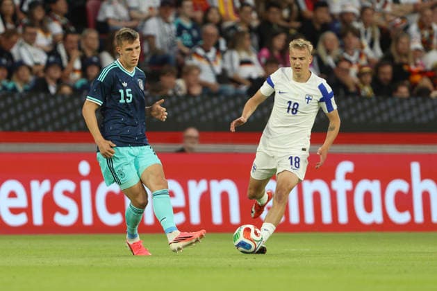 Nico Schlotterbeck (Deutschland) und Topi Keskinen (Finnland) battle for the ball during the International Friendly, Länderspiel, Nationalmannschaft match between Germany and Finland at MEWA Arena on May 31, 2026 in Mainz, Germany. (Photo by Oliver Kaelke DeFodi Images) -