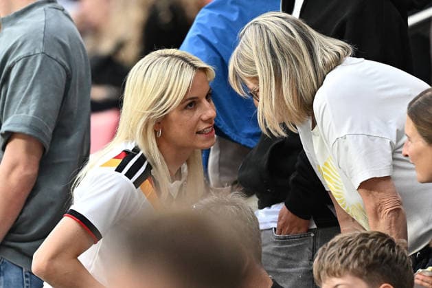 31.05.2026, xfux, Fussball Länderspiel, Deutschland - Finnland v.l. Sina Hundertmark Freundin von Pascal Groß (DFL DFB REGULATIONS PROHIBIT ANY USE OF PHOTOGRAPHS as IMAGE SEQUENCES and or QUASI-VIDEO) Mainz