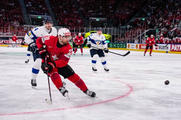 ZURICH, SWITZERLAND - MAY 31: Timo Meier of Switzerland in action during the 2026 IIHF Ice hockey, Eishockey World Championship, WM, Weltmeisterschaft Switzerland Gold Medal game between Switzerland and Finland at Swiss Life Arena on May 31, 2026 in Zurich, Zurich. Zurich Swiss Life Arena Zurich Switzerland Copyright: xJustPictures.ch JarixPestelaccix jp-en-EuSpIm-_JPH1700-20260531