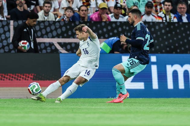 Fussball, UEFA Länderspiel Freundschaftsspiel Deutschland - Finnland 31.05.2026, MEWA Arena Anssi Suhonen (Finnland, 16) Deniz Undav (Deutschland, 26) Mainz MEWA Arena Rheinland-Pfalz Deutschland