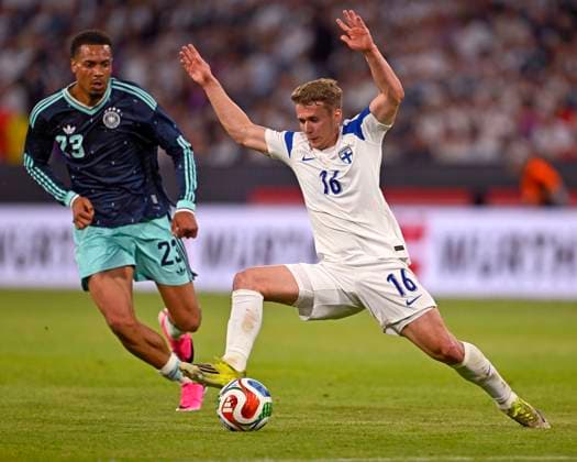 31.05.2026, Fussball Freundschafts-Länderspiele 3.Spieltag, Deutschland - Finnland, in der Mewa-Arena Mainz, v.l. Felix Nmecha (Deutschland) gegen Anssi Suhonen (Finnland)
