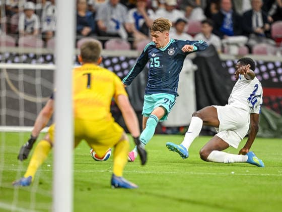 Torwart Lukas Hradecky (Finland), Lennart Karl (Germany) and Ryan Mahuta (Finland) battle for the ball during the International Friendly, Länderspiel, Nationalmannschaft match between Germany and Finland at MEWA Arena on May 31, 2026 in Mainz, Germany. (Photo by Harry Langer DeFodi Images) -