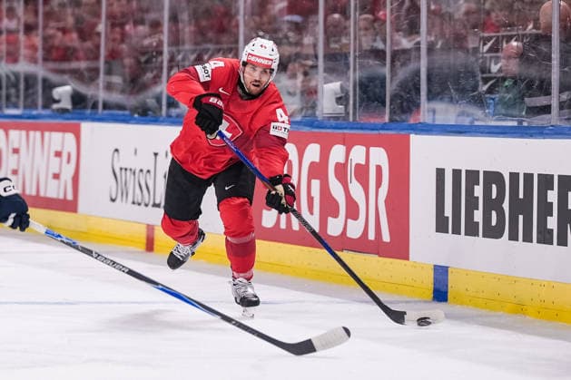 ZURICH, SWITZERLAND - MAY 31: Pius Suter of Switzerland in action during the 2026 IIHF Ice hockey, Eishockey World Championship, WM, Weltmeisterschaft Switzerland Gold Medal game between Switzerland and Finland at Swiss Life Arena on May 31, 2026 in Zurich, Zurich. Zurich Swiss Life Arena Zurich Switzerland Copyright: xJustPictures.ch JarixPestelaccix jp-en-EuSpIm-_DSC1868-20260531