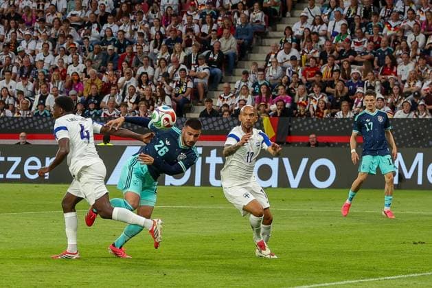 Deniz Undav 26 (Deutschland) in Aktion gegen Tony Miettinen 4 (Finnland) und Oliver Antman 7 (Finnland), Deutschland vs. Finnland, Fussball, Maenner, UEFA, Freundschaftsspiel, Friendly Match, DFB, Saison 2025 2026, 31.05.2026 Mainz Rheinland-Pfalz Deutschland