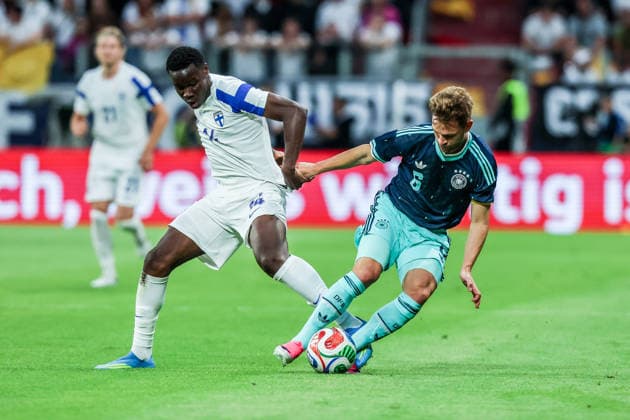 Fussball, UEFA Länderspiel Freundschaftsspiel Deutschland - Finnland 31.05.2026, MEWA Arena Ryan Mahuta (Finnland, 14) Joshua Kimmich (Deutschland, 6) Mainz MEWA Arena Rheinland-Pfalz Deutschland