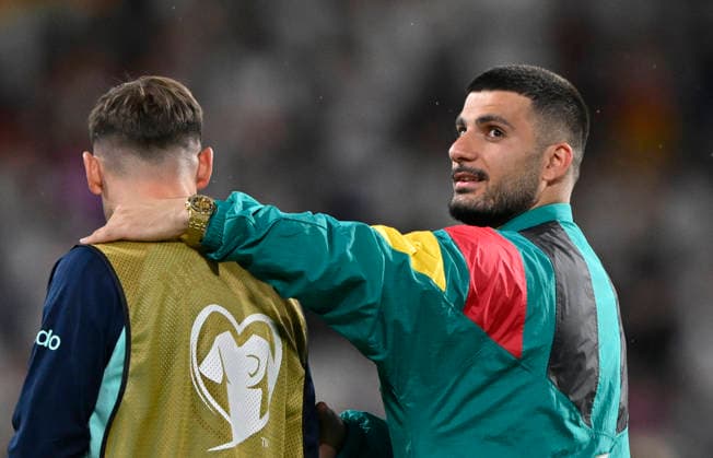 nach Spielende: Spieler bedanken sich bei Fans Zuschauer Deniz Undav GER (26) Pascal Gross GER (13) DFB Laenderspiel Deutschland GER vs Finnland FIN Freundschaftsspiel Testspiel am 31.05.2026 DFL REGULATIONS PROHIBIT ANY USE OF PHOTOGRAPHS AS IMAGE SEQUENCES AND OR QUASI-VIDEO DFB Laenderspiel Deutschland GER vs Finnland FIN