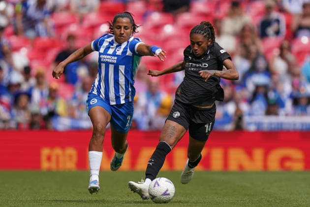 Brighton & Hove Albion Women v Manchester City Women, Women s FA Cup Final Kerolin of Manchester City under pressure from Manuela Vanegas of Brighton & Hove Albion during the Brighton & Hove Albion Women v Manchester City Women, Adobe Women s FA Cup Final at Wembley Stadium, London, England on 31 May 2026 Credit: Dylan Hepworth Every Second Media Editorial use only. All images are copyright Every Second Media Limited. No images may be reproduced without prior permission. Copyright: xIMAGO EveryxSecondxMediax ESM-2018-0150 DylanxHepworthx xEveryxSecondxMediax