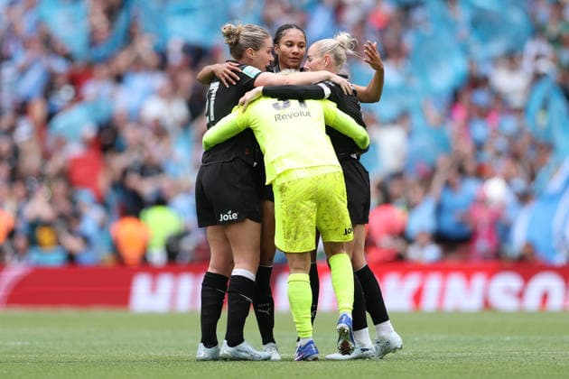 Brighton & Hove Albion v Manchester City - Adobe Women s FA Cup Final Manchester City players celebrate after their side scores during the Women s FA Cup Final match between Brighton and Hove Albion and Manchester City at Wembley Stadium, London, on May 31, 2026. London Greater London United Kingdom  Copyright: xMIxNewsx originalFilename:fletcher-brighton260531_npb5m.jpg