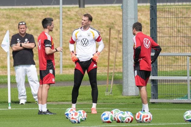 Torwart Manuel Neuer (Deutschland Germany) im Tor - Frankfurt 01.06.2026: Deutsche Nationalmannschaft verabschiedet sich mit öffentlichem Training aus Deutschland