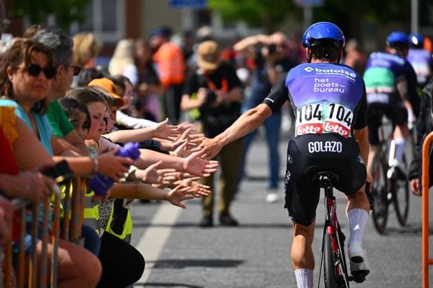 Tour de Wallonie 2026 Stage 1 LOBBES, BELGIUM - JUNE 01 : Godfroid Olivier (BEL) of Baloise Verzekeringen - Het Poetsbureau Lions shakes hands with some children during stage 1 of the 47th edition of Ethias Tour de Wallonie an UCI ProSeries 2.Pro cycling road race stage for Men Elite of 180.7 km with start in Manage and finish in Lobbes on June 1, 2026 in Lobbes, Belgium, 01 06 2026 ( Motordriver Pieter Van Herzele - Lobbes Belgium  Copyright: xVincentxKalutx