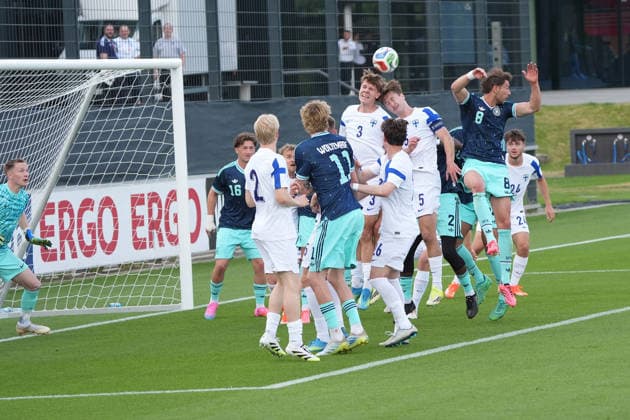Niklas Pyyhtia (Finnland), Tenho (Finnland) verteidigen - Frankfurt 01.06.2026: Deutsche Nationalmannschaft verabschiedet sich mit öffentlichem Training aus Deutschland