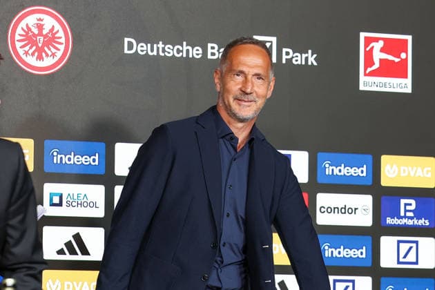 2026.06.01 xJAx Pressekonferenz zur Vorstellung des neuen Cheftrainers Adi Hütter v.l., zurück bei der Eintracht, zurück in die Bundesliga Cheftrainers Adi Hütter (DFL DFB REGULATIONS PROHIBIT ANY USE OF PHOTOGRAPHS as IMAGE SEQUENCES and or QUASI-VIDEO) Frankfurt am Main Deutsche Bank Park Hessen Deutschland Copyright: xJoaquimxFerreirax
