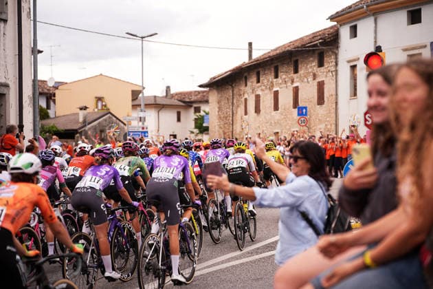 The pack rides cycles during Stage 3 of the Giro d™Italia Women, from Bibione to Buja, Italy, Monday, June 1, 2026  Copyright: xMarcoxAlpozzi LaPressex