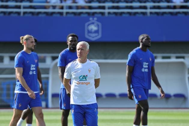 Entraînement de l’Equipe de France de Football PHOTOPQR LE PARISIEN Olivier Arandel (Staff) ; Clairefontaine ; 01 06 2026 ; Clairefontaine, France Lundi 1er juin 2026 Sports Football Équipe de France Préparation de la Coupe du Monde Fifa 2026 Entraînement ouvert au public de l’Equipe de France de Football Didier Deschamps, sélectionneur de l Equipe de France LP Olivier Arandel Clairefonatine, France, June 1st 2026. France national team, Nationalteam training session