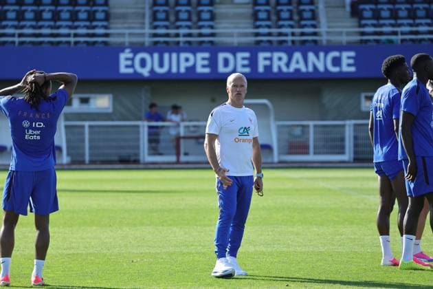 Entraînement de l’Equipe de France de Football PHOTOPQR LE PARISIEN Olivier Arandel (Staff) ; Clairefontaine ; 01 06 2026 ; Clairefontaine, France Lundi 1er juin 2026 Sports Football Équipe de France Préparation de la Coupe du Monde Fifa 2026 Entraînement ouvert au public de l’Equipe de France de Football Didier Deschamps, sélectionneur de l Equipe de France LP Olivier Arandel Clairefontaine, France, June 1st 2026. France national team, Nationalteam training session