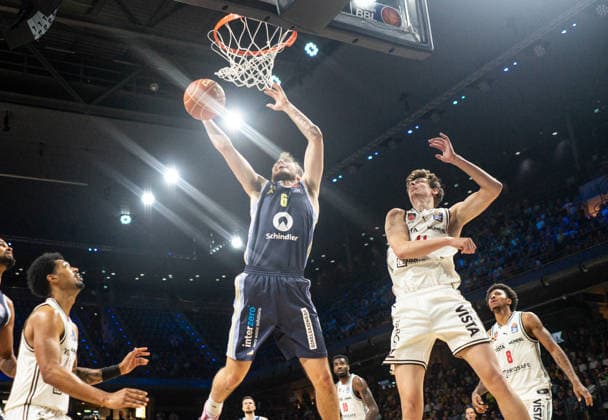 Malte Delow (Alba Berlin, 6) beim Zug zum Korb 01.06.2026, Alba Berlin vs Bamberg Baskets, Basketball, BBL, Max-Schmeling Halle, Berlin DFL regulations prohibit any use of photographs as image sequences and or quasi-video. *** Malte Delow Alba Berlin, 6 beim Zug zum Korb 01 06 2026, Alba Berlin vs Bamberg Baskets, Basketball, BBL, Max Schmeling Halle, Berlin DFL regulations prohibit any use of photographs as image sequences and or quasi video Copyright: HMBxMedia xFinnxWeidmann