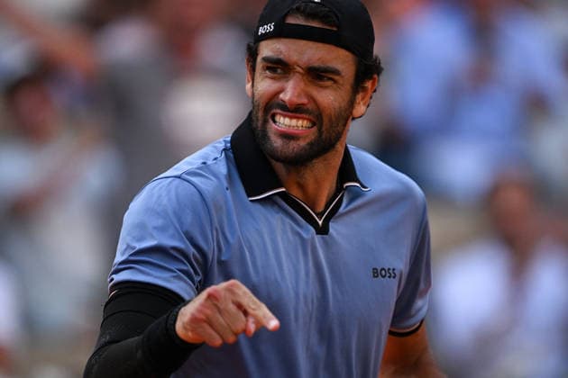 2026 French Open, Roland-Garros - Day 9 PARIS, FRANCE - JUNE 1: Matteo Berrettini of Italy celebrates after winning the match against Juan Manuel Cerundolo of Argentina during their Men s Singles fourth round match on Day Nine of the 2026 French Open tennis tournament at the Roland-Garros Complex in Paris on June 1, 2026. Burak Akbulut Anadolu Paris France. Editorial use only. Please get in touch for any other usage.  Copyright: x2026xAnadoluxBurakxAkbulutx