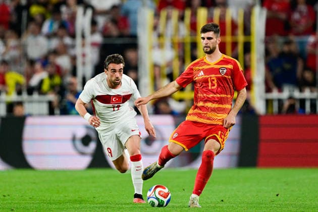 Turkiye v North Macedonia - Friendly match ISTANBUL, TURKIYE - JUNE 1: Yunus Akgun of Turkiye competes against Imran Fetai of North Macedonia during the International Friendly, Länderspiel, Nationalmannschaft match between Turkiye and North Macedonia at Chobani Stadium, on June 1, 2026, in Istanbul, Turkiye. Cem Tekkesinoglu Anadolu Istanbul Turkey. Editorial use only. Please get in touch for any other usage.  Copyright: x2026xAnadoluxCemxTekkesinoglux