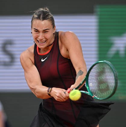 2026 French Open, Roland-Garros - Day 9 PARIS, FRANCE - JUNE 1: Aryna Sabalenka in action against Naomi Osaka of Japan during the women s singles match on day 9 of the French Open tennis tournament at the Roland-Garros Complex in Paris on June 1, 2026. Mustafa Yalcin Anadolu Paris France. Editorial use only. Please get in touch for any other usage.  Copyright: x2026xAnadoluxMustafaxYalcinx