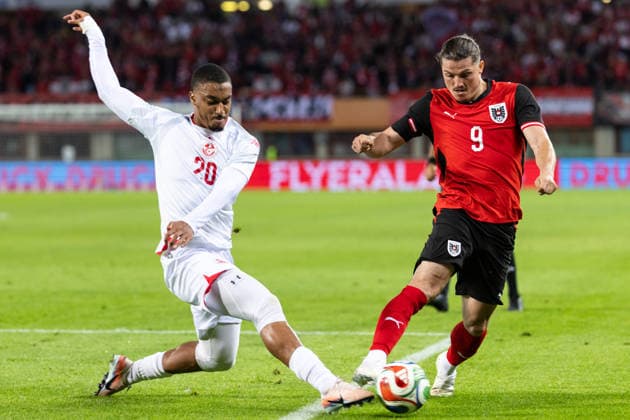 SOCCER - AUT vs TUN, test match VIENNA,AUSTRIA,01.JUN.26 - SOCCER - OEFB international test match, Austria vs Tunisia. Image shows Yann Valery (TUN) and Marcel Sabitzer (AUT).  GEPAxpictures xArminxRauthner