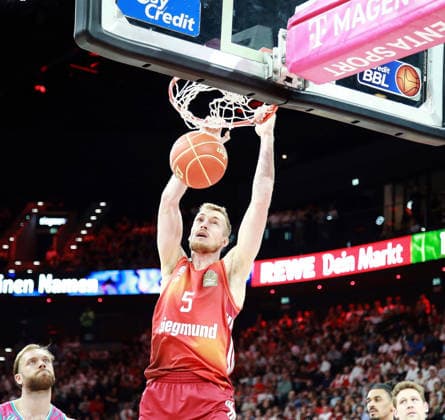 Nils GIFFEY (M?nchen), Herren Basketball Bundesliga, 2025 26, play off Halbfinale, zweites Spiel, FC Bayern Muenchen Basketball vs Telekom Baskets Bonn, SAP Garden3, 01.06.26 Copyright: WolfgangxFehrmann