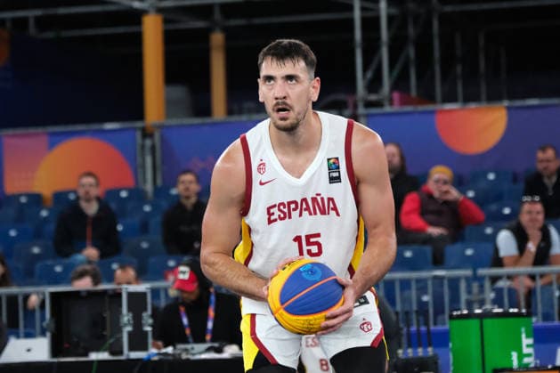 June 1, 2026, Warsaw, Masovian Voivodeship, Poland: SpainÃ¢â‚¬â ¢s IVAN AURRECOECHEA (15) takes a free throw during a FIBA 3x3 Basketball World Cup menÃ¢â‚¬â ¢s Pool A game between Serbia and Spain in Warsaw, Poland. Warsaw Poland - ZUMAk204 20260601_zip_k204_117 Copyright: xRomanxKozielx