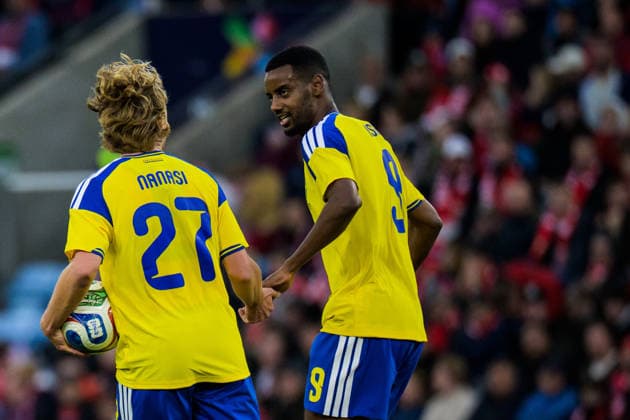 260601 Sebastian Nanasi and Alexander Isak of Sweden after 3-2 (later disallowed) during the International Friendly, Länderspiel, Nationalmannschaft football match between Norway and Sweden on June 1, 2026 in Oslo. Photo: Joel Marklund BILDBYRAN kod JM JM0820 bbeng fotboll football soccer fotball träningslandskamp privatlandskamp landskamp international friendly norge norway sverige sweden sverige a jubel Copyright: JOELxMARKLUND BB260601JM194