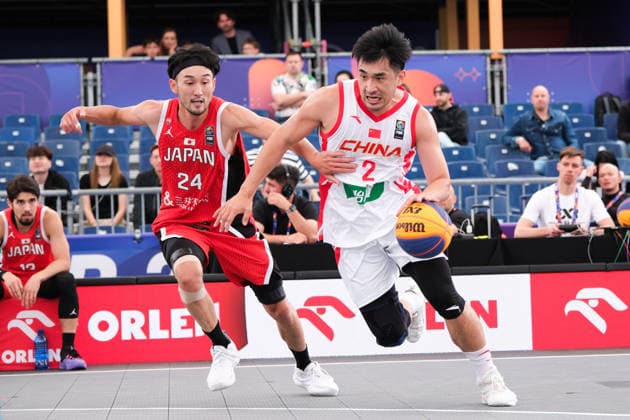 June 1, 2026, Warsaw, Masovian Voivodeship, Poland: ChinaÃ¢â‚¬â ¢s HANYU GUO (2) and JapanÃ¢â‚¬â ¢s YUKI NAKANISHI (24) in action during a FIBA 3x3 Basketball World Cup menÃ¢â‚¬â ¢s Pool C game between China and Japan in Warsaw, Poland. Warsaw Poland - ZUMAk204 20260601_zip_k204_049 Copyright: xRomanxKozielx