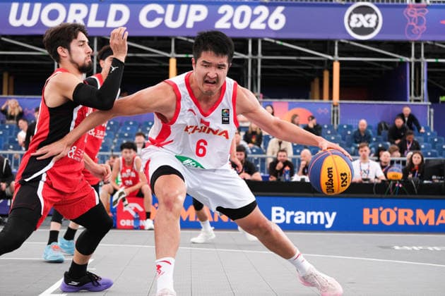 June 1, 2026, Warsaw, Masovian Voivodeship, Poland: ChinaÃ¢â‚¬â ¢s DIANLIANG ZHANG (6) and JapanÃ¢â‚¬â ¢s RYO OZAWA (13) in action during a FIBA 3x3 Basketball World Cup menÃ¢â‚¬â ¢s Pool C game between China and Japan in Warsaw, Poland. Warsaw Poland - ZUMAk204 20260601_zip_k204_047 Copyright: xRomanxKozielx
