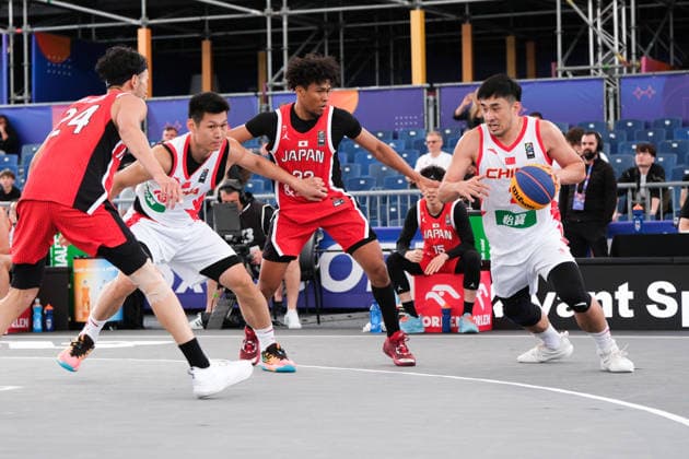 June 1, 2026, Warsaw, Masovian Voivodeship, Poland: ChinaÃ¢â‚¬â ¢s HANYU GUO (2), XINGRUI WU (13) and JapanÃ¢â‚¬â ¢s SOULEYMANE COULIBALY (33), YUKI NAKANISHI (24) in action during a FIBA 3x3 Basketball World Cup menÃ¢â‚¬â ¢s Pool C game between China and Japan in Warsaw, Poland. Warsaw Poland - ZUMAk204 20260601_zip_k204_031 Copyright: xRomanxKozielx