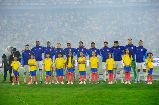 June 1, 2026, Bogota, Bogota D.C, Colombia: Colombian players during the anthems during the last friendly match between Colombia and Costa Rica in Bogota s El Campin Stadium, Colombia on June 1, 2026. Colombia V Costa Rica - Friendly Match Before FIFA World Cup, WM, Weltmeisterschaft, Fussball 2026  - ZUMAvp1_ 20260601_zia_vp1_005 Copyright: xSebastianxBarrosx