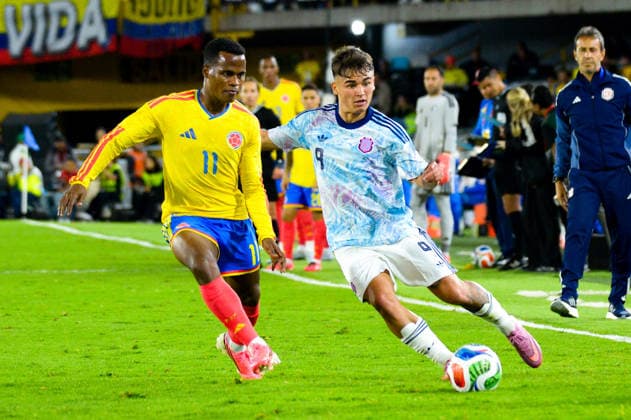 June 1, 2026, Bogota, Bogota D.C, Colombia: Colombia s Jhon Arias (L) and Costa Rica s Manfred Ugalde (R) during the last friendly match between Colombia and Costa Rica in Bogota s El Campin Stadium, Colombia on June 1, 2026. Colombia V Costa Rica - Friendly Match Before FIFA World Cup, WM, Weltmeisterschaft, Fussball 2026  - ZUMAvp1_ 20260601_zia_vp1_031 Copyright: xSebastianxBarrosx