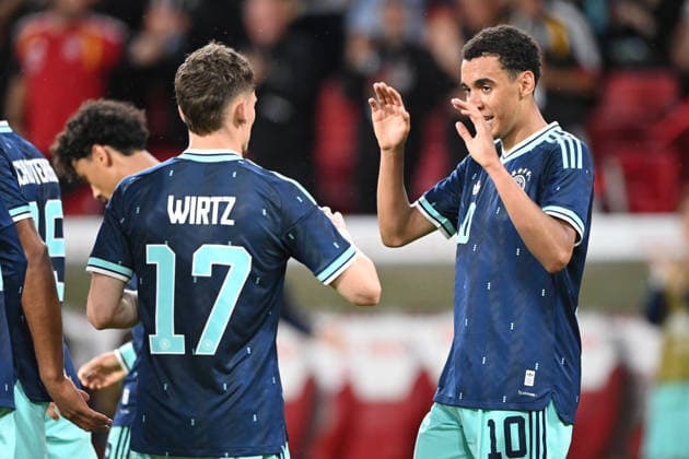 Jamal MUSIALA (GER) jubelt nach seinem Tor zum 4-0 mit Florian WIRTZ (GER), jubelnd, Jubel, Begeisterung, Freude, Emotion Deutschland (GER) - Finnland (FIN) 4-0 Fussball Laenderspiel,Freundschaftsspiel, am 3105.2026, Mewa Arena Mainz Deutschland. UEFA regulations prohibit any use of photographs as image sequences and or quasi-video Â