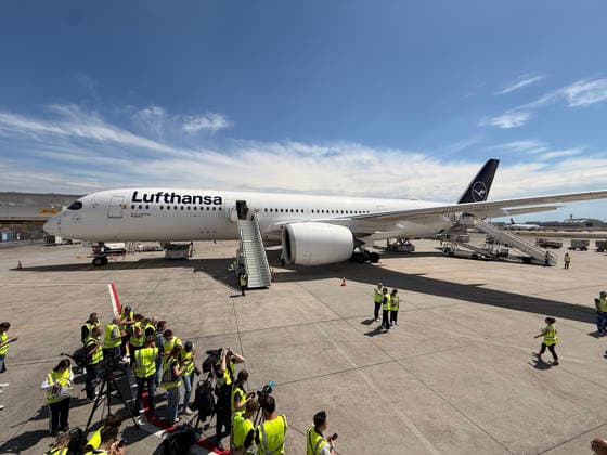 A350-900 Wuppertal der Lufthansa steht zum Einstieg für die Nationalelf bereit - Frankfurt 02.06.2026: Abflug der Deutschen Nationalmannschaft zur WM in die USA