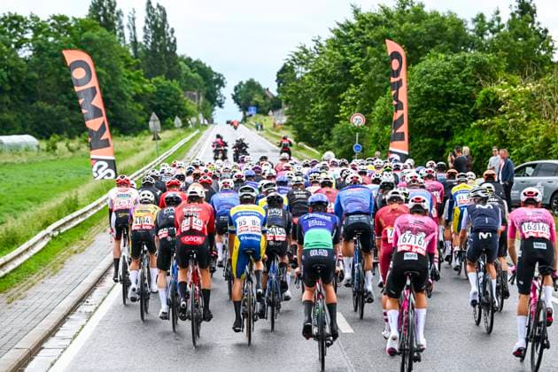 Tour de Wallonie 2026 Stage 2 LIBRAMONT-CHEVIGNY, BELGIUM - JUNE 02 : Illustration picture of the start of the race during stage 2 of the 47th edition of Ethias Tour de Wallonie an UCI ProSeries 2.Pro cycling road race stage for Men Elite of 192.1 km with start in Jodoigne and finish in Libramont-Chevigny on June 2, 2026 in Libramont-Chevigny, Belgium, 02 06 2026 ( Motordriver Pieter Van Herzele - Libramont-Chevigny Belgium  Copyright: xVincentxKalutx