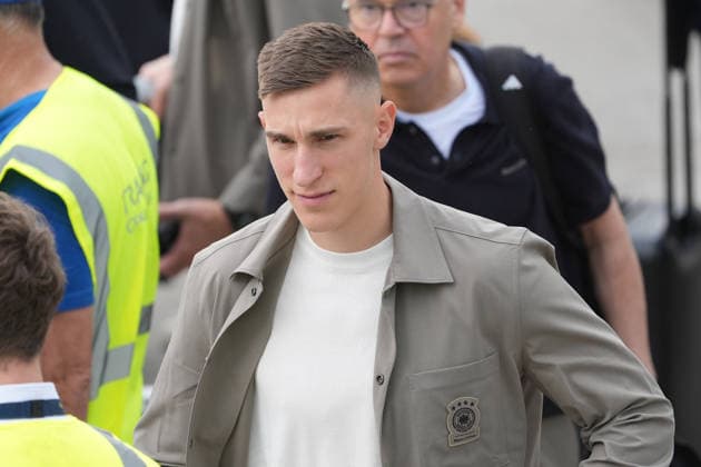 Nico Schlotterbeck (Deutschland Germany) - Frankfurt 02.06.2026: Abflug der Deutschen Nationalmannschaft zur WM in die USA