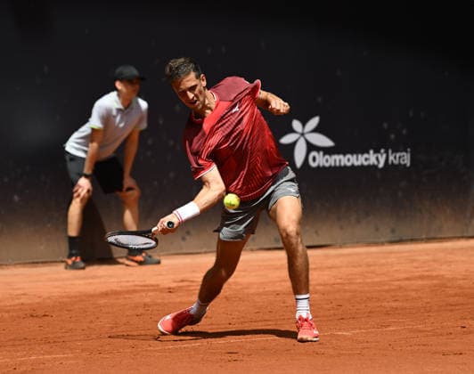 Vit Kopriva from Czechia in action against Andrej Martin from Slovakia during the men s tennis challenger UniCredit Czech Open, in Prostejov, Czech Republic, on June 2, 2026. (CTKxPhoto LudekxPerina) CTKPhotoP2026060204400  CTKPhotoP2026060204400