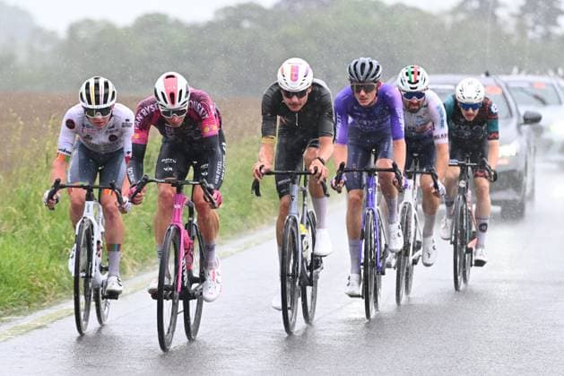 Tour de Wallonie 2026 Stage 2 LIBRAMONT-CHEVIGNY, BELGIUM - JUNE 02 : Illustration picture of the escape pack during stage 2 of the 47th edition of Ethias Tour de Wallonie an UCI ProSeries 2.Pro cycling road race stage for Men Elite of 192.1 km with start in Jodoigne and finish in Libramont-Chevigny on June 2, 2026 in Libramont-Chevigny, Belgium, 02 06 2026 ( Motordriver Pieter Van Herzele - Libramont-Chevigny Belgium  Copyright: xVincentxKalutx