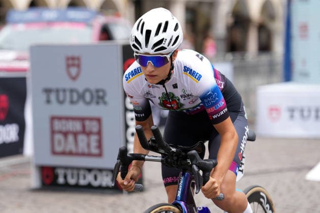 Italy™s Ilaria Marinetto of Team Mendelspeck E-Work™s during Stage 4, an individual time trial, of the Giro d™Italia Women, from Belluno to Nevegal, Italy - Tuesday June 2, 2026  Copyright: xDavidexSpada LaPressex