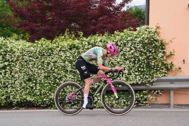Luxembourg™s Nina Berton of EF Education - Oatly™s during Stage 4, an individual time trial, of the Giro d™Italia Women, from Belluno to Nevegal, Italy - Tuesday June 2, 2026  Copyright: xMarcoxAlpozzix xLaPressex