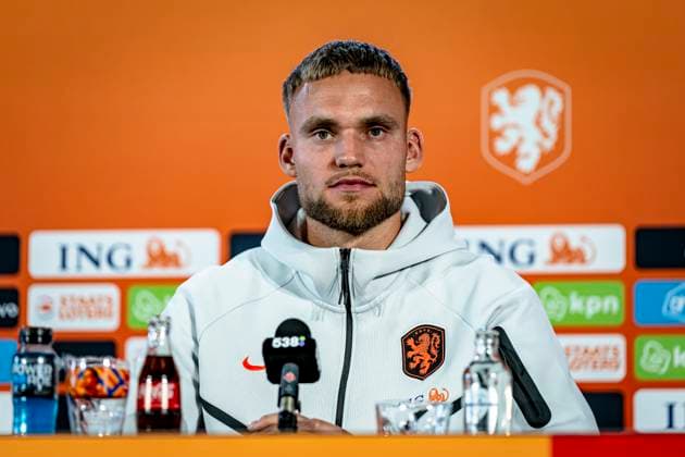 ZEIST - Goalkeeper Bart Verbruggen of the Netherlands during the training and press conference, PK, Pressekonferenz at the KNVB Campus on June 2, 2026 in Zeist, the Netherlands. (Photo by Stefan Koops EYE4IMAGES DeFodi Images) -